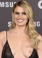 Адриана Абения