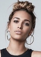 Эйприл Лав Гири