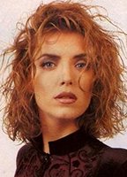 Лаура Флорес