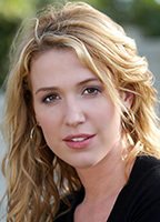 Поппи Монтгомери