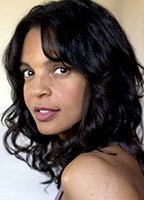 Сиена Гойнс