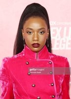 Алиа Шанель Скотт