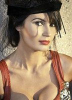 Кармен Бурча