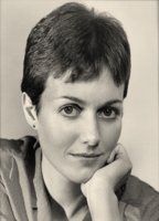 Коринна Шато