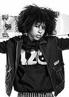 Деде Лавлейс