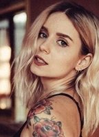 Дениса Кудрновска