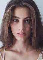 Элиза Визари