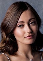 Элла Пурнелл