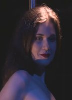 Эстель Куре