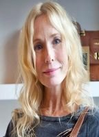 Глория Карра