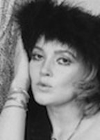 Ивонна Говеа