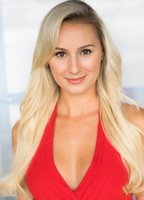 Джули Энн Доусон