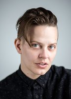 Келли Бартник