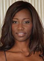 Келли Паласиос