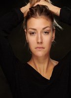 Лаура Оклэр