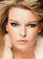 Лаура Каращук