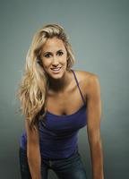 Лорен Леаль