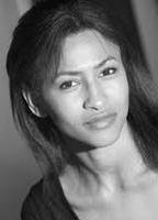 Леони Симага