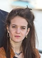 Лили Захави