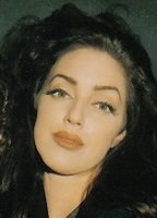 Линда Холдал