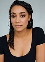 Мари-эвелин Лессар