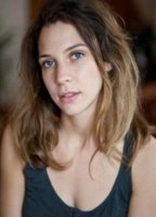 Мари Хеннерес