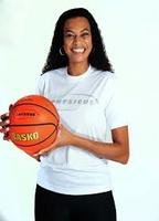 Марта Собрал