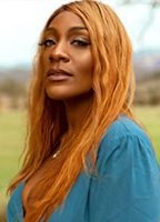 Миньон Бейкер