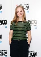 Нелл Уильямс