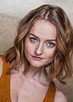 Нив Каролан