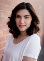 Николь Элизабет Олсон