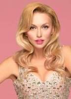 Оля Полякова