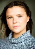 Фиби Робертс