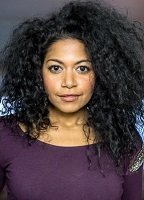 Ребекка Наоми Джонс