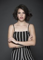 Саманта Акуна