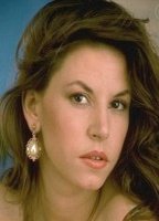 Селена Стил