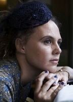 Шейла Николлс