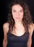 Стефани Изсак