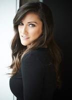 Стефани Маккензи