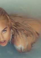 Томми Генезис