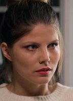 Ваня Ненадич