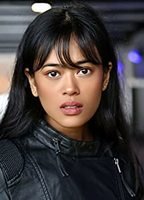 Виктория Саваль