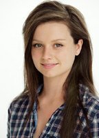 Элис Дарлинг