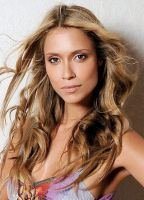 Александра Мельниченко