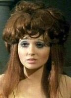 Адриенна Поста