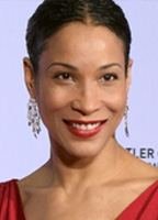 Аннабель Манденг