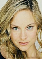 Алишия Очсе