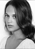 Алисия Викандер