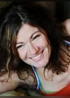 Кармен Гратл