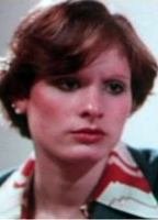 Си Джей Лаинг